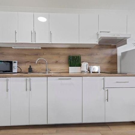 브라티슬라바 Family Hub In Centre 아파트 외부 사진